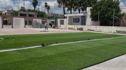 Inician construcción de cancha de fútbol en Matamoros