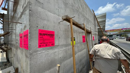 Monterrey frena puente "La Virgen" por dañar drenaje pluvial