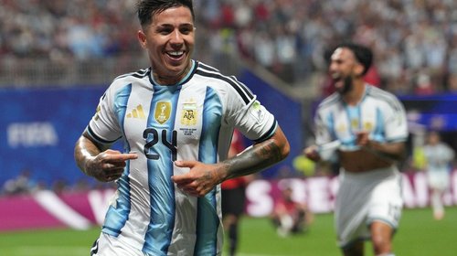 Enzo firma el gol 3,000 en la historia de los Mundiales