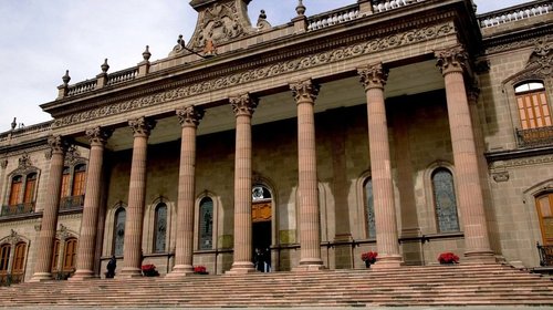 Activarán fondo para municipios por baja de recursos federales