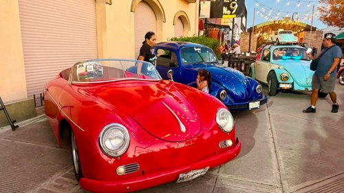 Abarrotan la Calle 9 en tradicional Callejoneada en Matamoros