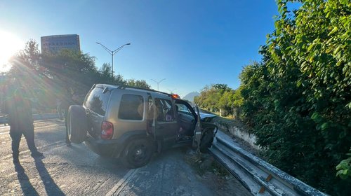Choque en Carretera Nacional deja tres personas lesionadas