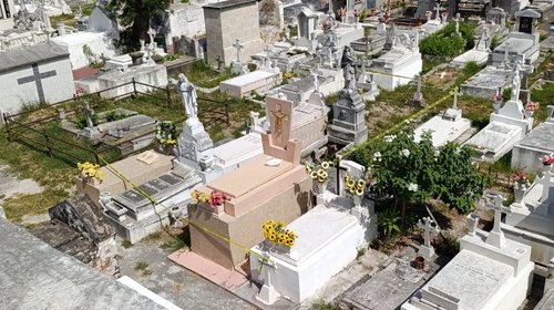 Hallan cráneo humano en antiguo panteón de Matamoros