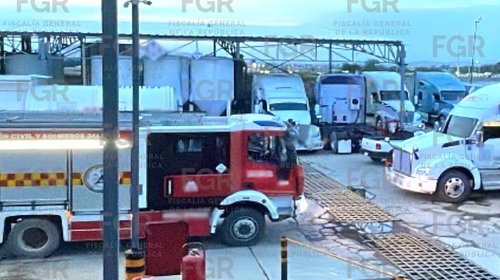 Aseguran 51 unidades y combustible ilegal en Jalisco