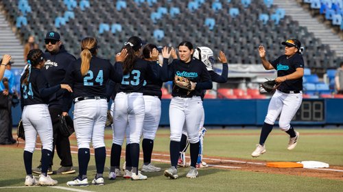 Sultanes Femenil blanquea 5-0 a la Selección Española de Softbol