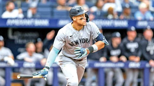 Judge y Grisham hacen historia en dramático triunfo de Yankees
