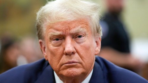 Abogados de Trump piden detener juicio civil por fraude