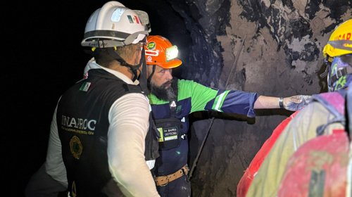 Ajustan rescate de mineros en Sinaloa por ingreso de agua