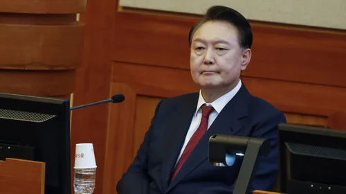 Acusan de rebelión a presidente surcoreano por ley marcial