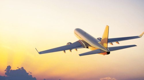 Siete aerolíneas suspenden vuelos a Venezuela por alerta militar