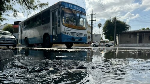 Aguas negras dañan salud de menores en San Nicolás