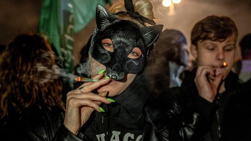 Alemania legaliza la posesión de pequeñas cantidades cannabis