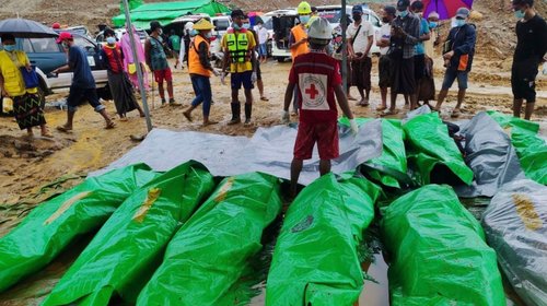 Hallan 33 cadáveres tras un alud en mina de jade en Myanmar