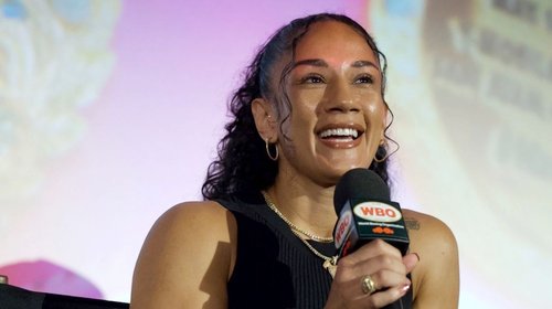 Amanda Serrano descarta retiro con la mira en romper récord de KO