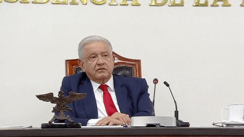 AMLO critica a EUA por reconocer victoria de opositor de Maduro