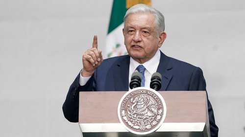 'Si me lo prohíben no hablo de Xóchitl Gálvez': AMLO