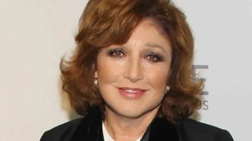 Angélica María agradece al público por tanto cariño