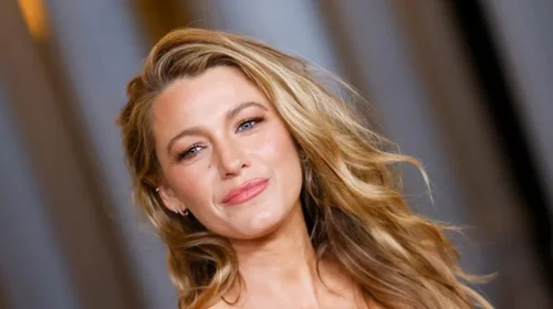 Blake Lively reclama US$8 millones por gastos legales a Baldoni
