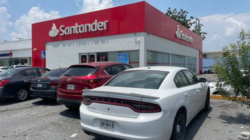 Despojan a cliente de 1 mdp al salir de banco en Guadalupe