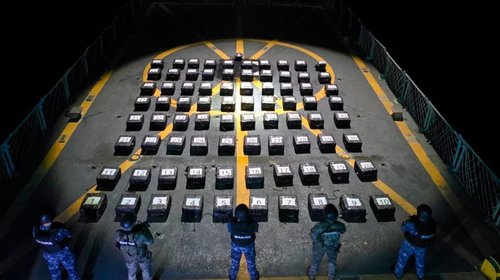 Decomisan dos toneladas de cocaína en costas de Guerrero