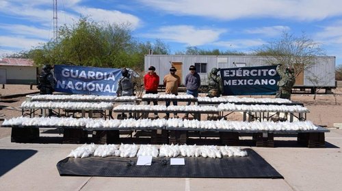 Aseguran más de 500 kilos de presunto cristal en Sonora