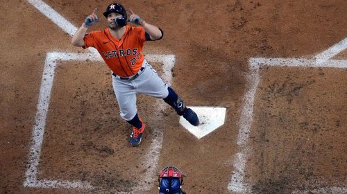 Vencen Astros a los Rangers para acercárseles a 2-1 en la Serie