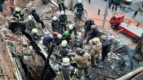 Ataque ruso con misiles mata a niño y a su abuela en Ucrania