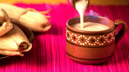 Atole: bebida tradicional y riqueza cultural del país