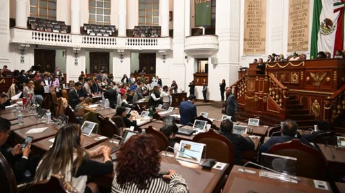 Avalan 17 congresos estatales supremacía constitucional
