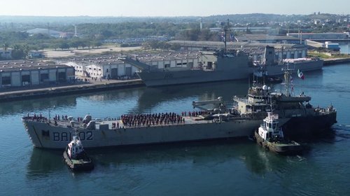 Arriban barcos mexicanos a Cuba con ayuda humanitaria