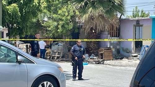 Localizan sin vida a un hombre dentro de una vivienda