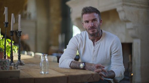 David Beckham celebra 51 años entre gallinas y emotivos mensajes