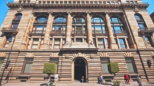 Banxico 'mete tijera' y recorta tasa de interés a 6.75%