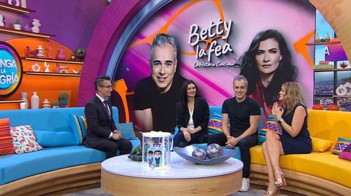 Visitan Bety y Don Armando TV Azteca; revelan detalles