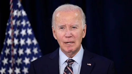 Biden anuncia casi $2,500 mdd más en ayuda militar para Ucrania