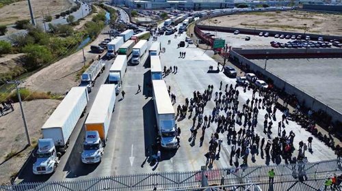 Pide IP respuestas inmediatas ante los bloqueos en carreteras