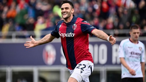 Bologna vence 3-0 a Salernitana y se acerca a Liga de Campeones