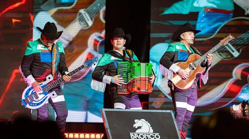 Bronco anuncia concierto en Milán como parte de su gira europea