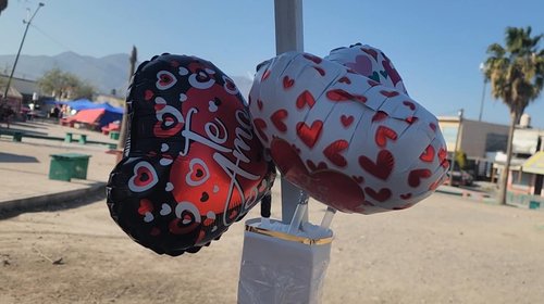 La Rotonda del Amor florece por el Día de San Valentín
