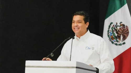 Cabeza de Vaca acusa ser víctima de persecución política