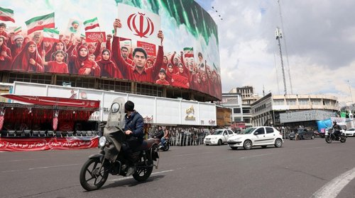 Rodean miles en Irán plantas eléctricas ante amenazas de Trump