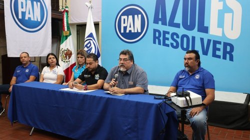 Candidatos a diputados del PAN acusan a Nava por 'guerra sucia'