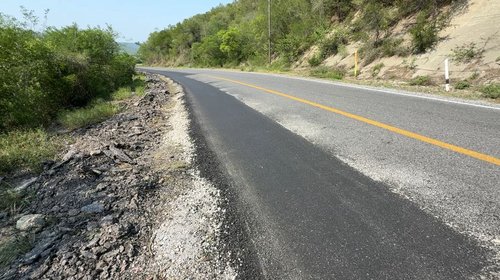 Tras denuncias, rehabilitan tramo en la carretera Victoria-Mante