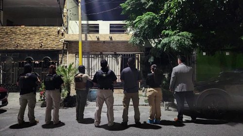 Catean vivienda de Arnulfo Jr; señalan a su hijo por feminicidio