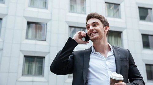 En 25 años, celulares ‘quitan el trono’ a líneas fijas en México