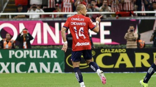 'Chicharito' no viajó con Chivas debido a una infección estomacal