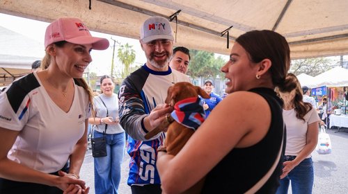 'Chihuatón' da hogar a 50 perritos rescatados en Monterrey