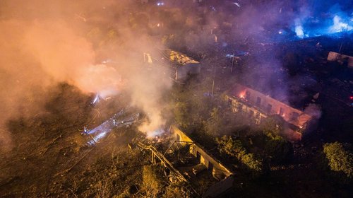 Explosión en fábrica de pirotecnia en China deja 26 muertos