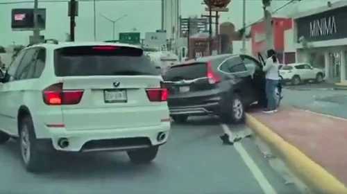 Difunden fuerte choque entre vehículos en Av. Paseo de los Leones