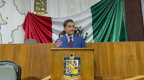Quiere Morena 'tarifa cero' para estudiantes y adultos mayores